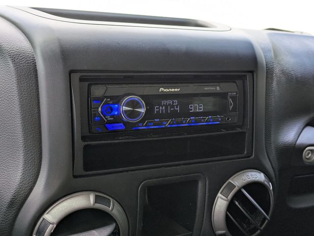 2016 Jeep Wrangler  - 22899291 - 17