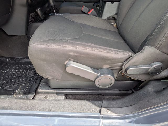 2016 Jeep Wrangler  - 22899291 - 19