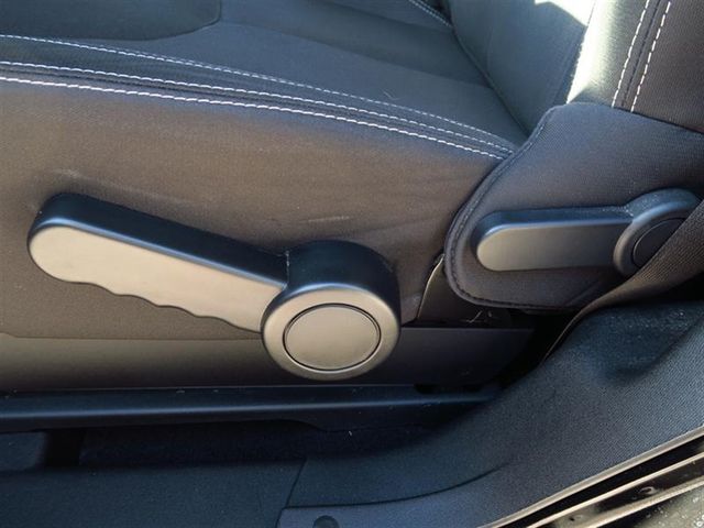 2016 Jeep Wrangler 4WD 2dr Sahara - 17081833 - 19