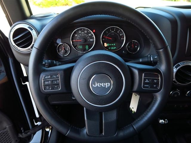 2016 Jeep Wrangler 4WD 2dr Sahara - 17081833 - 29