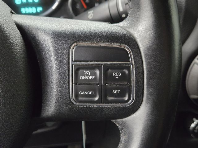 2016 Jeep Wrangler Unlimited 4WD 4dr Sport - 22932615 - 16