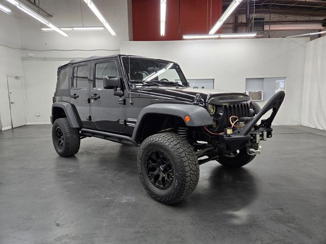 2016 Jeep Wrangler Unlimited 4WD 4dr Sport - 22932615 - 3