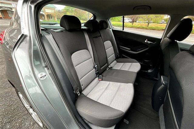 2016 Kia Forte 5-Door 5dr Hatchback Automatic LX - 22930122 - 13