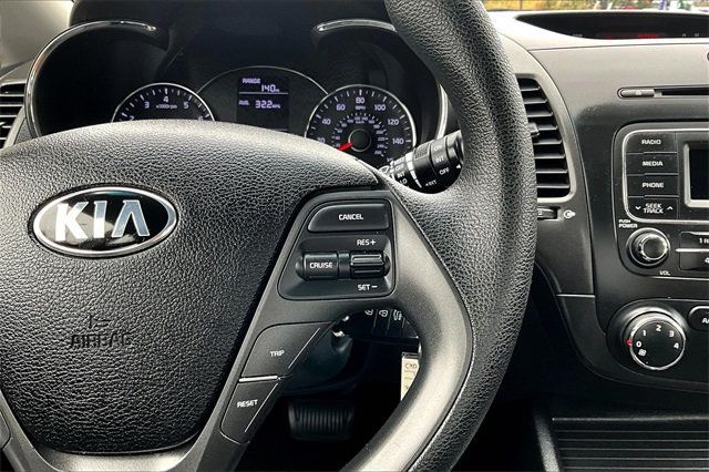 2016 Kia Forte 5-Door 5dr Hatchback Automatic LX - 22930122 - 21