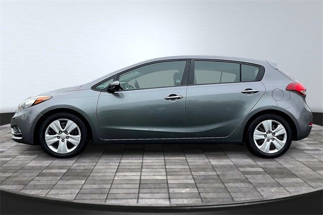 2016 Kia Forte 5-Door 5dr Hatchback Automatic LX - 22930122 - 3