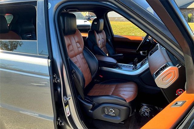 2016 Land Rover Range Rover Sport 4WD 4dr V8 Autobiography - 22923750 - 12