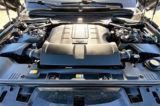2016 Land Rover Range Rover Sport 4WD 4dr V8 Autobiography - 22923750 - 37