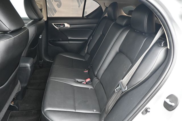 2016 Lexus CT 200h 5dr Sedan Hybrid - 22836219 - 12