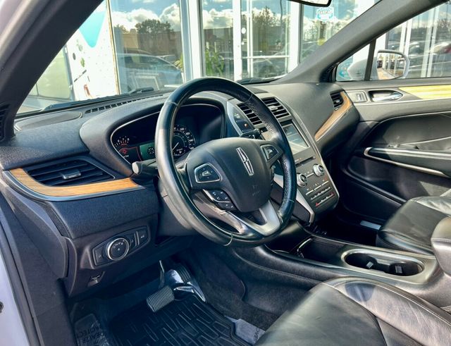 2016 Lincoln MKC AWD 4dr Select - 22933115 - 10