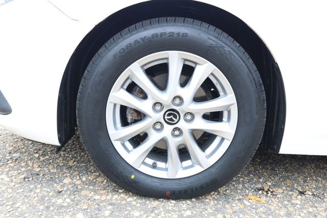 2016 Mazda Mazda3 4dr Sedan Automatic i Sport with Preferred Equipment Package - 22939892 - 8
