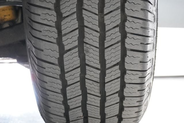 2016 Nissan Frontier 2WD Crew Cab SWB Automatic Desert Runner - 22907214 - 23