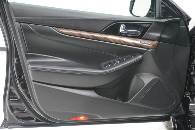 2016 Nissan Maxima  - 22915158 - 12