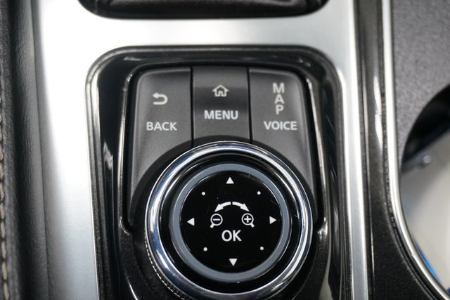 2016 Nissan Maxima  - 22915158 - 21