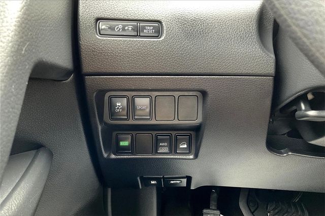 2016 Nissan Rogue AWD 4dr S - 22940345 - 26