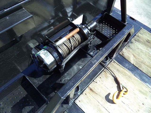 2016 Peterbilt 348 w/ Century 28ft Industrial Carrier 15 Ton Tamdem Axle - 22940003 - 20