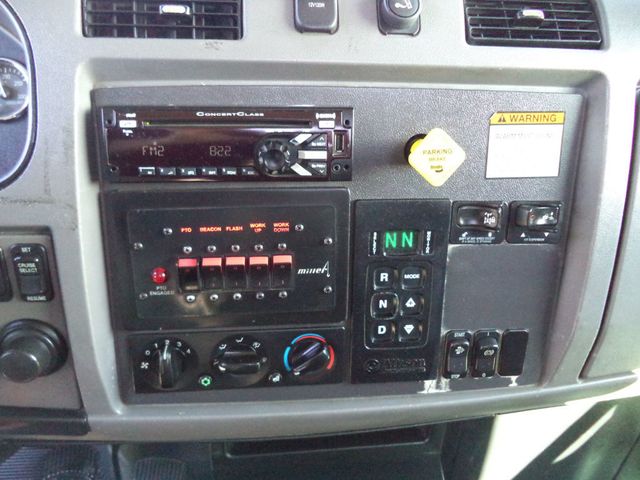 2016 Peterbilt 348 w/ Century 28ft Industrial Carrier 15 Ton Tamdem Axle - 22940003 - 29