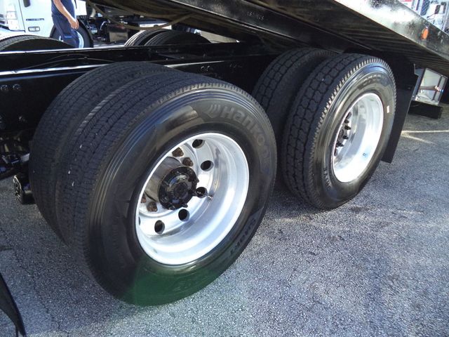 2016 Peterbilt 348 w/ Century 28ft Industrial Carrier 15 Ton Tamdem Axle - 22940003 - 38