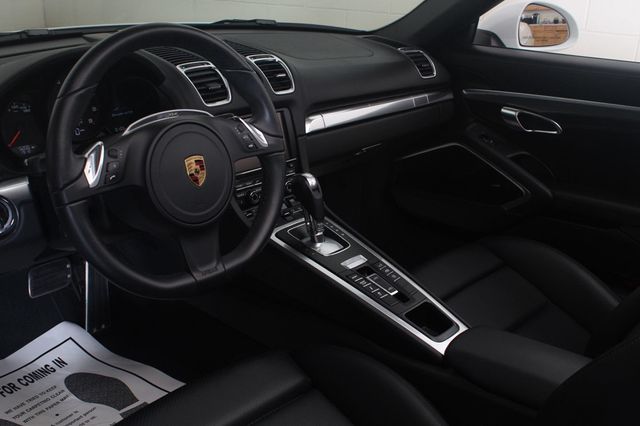 2016 Porsche Boxster 2dr Roadster GTS - 22876040 - 4