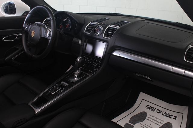2016 Porsche Boxster 2dr Roadster GTS - 22876040 - 5
