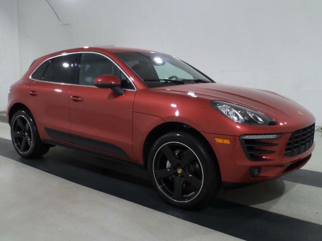 2016 Porsche Macan AWD 4dr S - 15400142 - 3