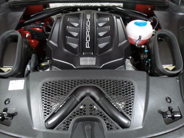 2016 Porsche Macan AWD 4dr S - 15400142 - 8