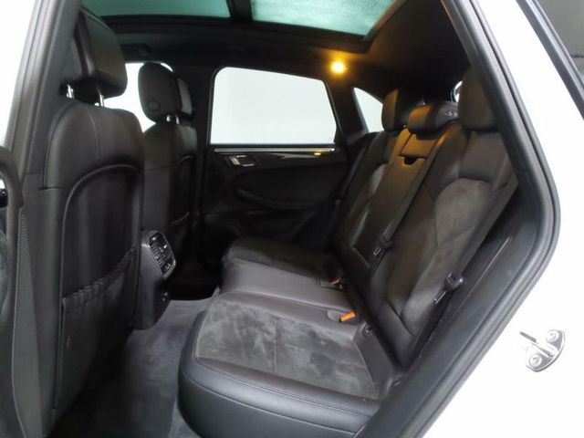 2016 Porsche Macan AWD 4dr S - 15400143 - 5