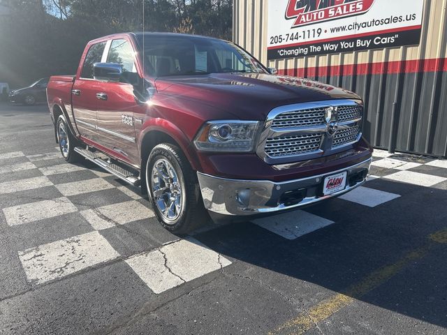 2016 RAM Ram 1500 Pickup Laramie's photo
