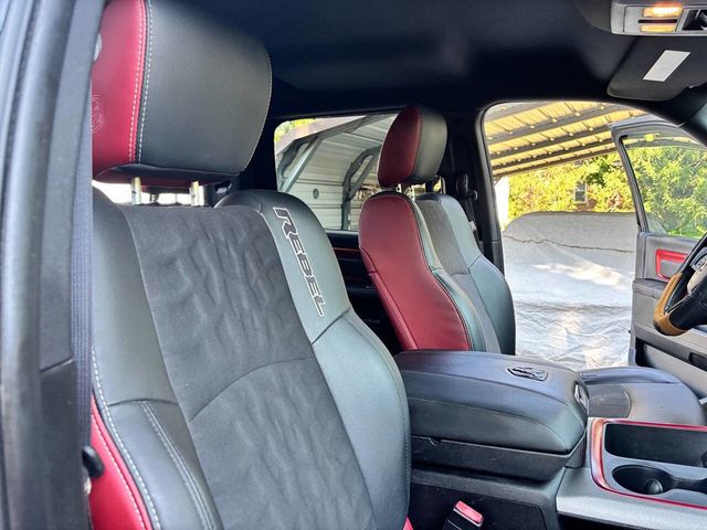 2016 Ram 1500 4WD Crew Cab 140.5" Rebel - 22919528 - 23