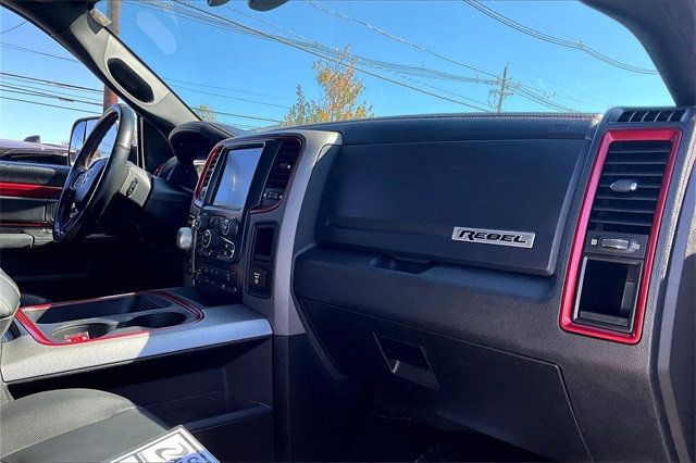2016 Ram 1500 4WD Crew Cab 140.5" Rebel - 22921758 - 11