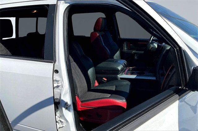 2016 Ram 1500 4WD Crew Cab 140.5" Rebel - 22921758 - 12