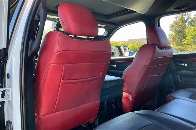 2016 Ram 1500 4WD Crew Cab 140.5" Rebel - 22921758 - 17