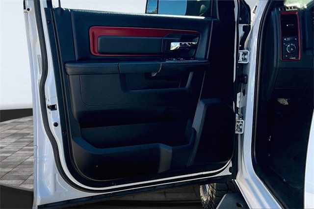 2016 Ram 1500 4WD Crew Cab 140.5" Rebel - 22921758 - 8