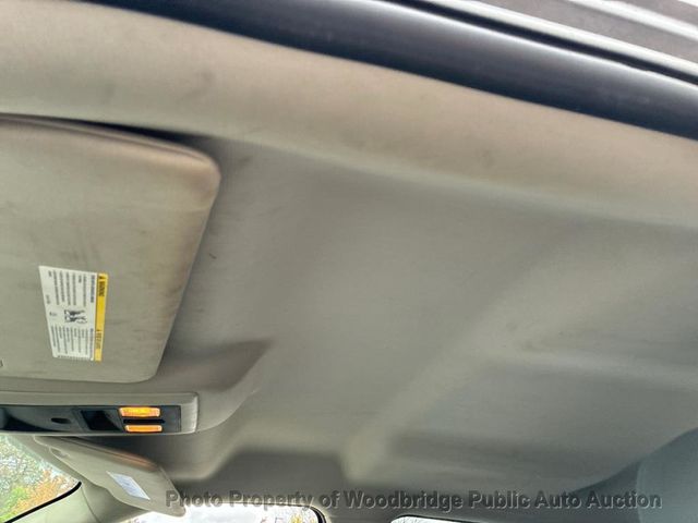 2016 Ram 1500 4WD Quad Cab 140.5" Tradesman - 22936210 - 10