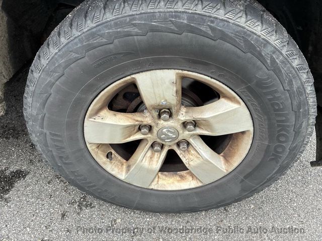 2016 Ram 1500 4WD Quad Cab 140.5" Tradesman - 22936210 - 17