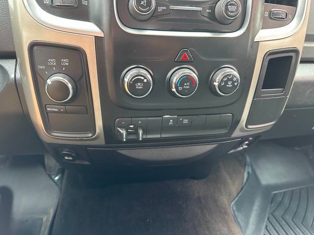 2016 Ram 2500 4WD Crew Cab 149" SLT - 22928586 - 41