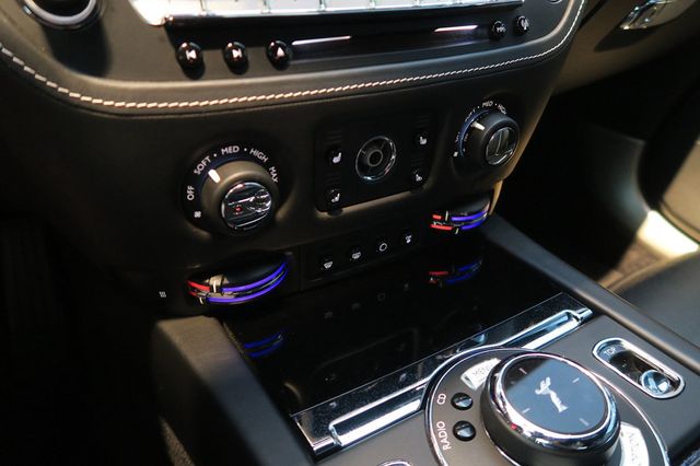 2016 Rolls-Royce Dawn 393 - 22938145 - 17