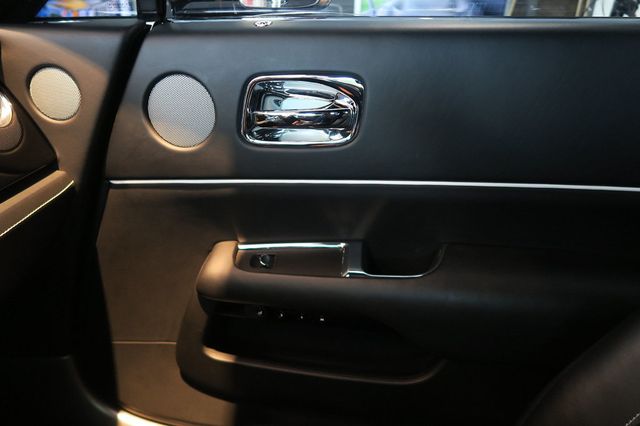 2016 Rolls-Royce Dawn 393 - 22938145 - 22