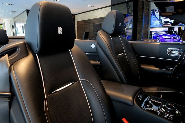 2016 Rolls-Royce Dawn 393 - 22938145 - 26