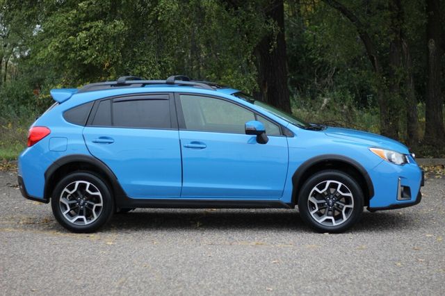 2016 Subaru Crosstrek AWD LIMITED 2.0i  W/ MOONROOF, LEATHER,NAVIGATION - 22922323 - 1
