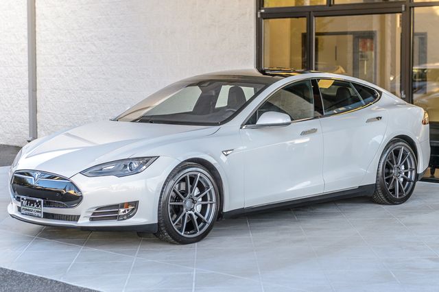 2016 Tesla Model S S 90D - PANO ROOF - NAV - BLUETOOTH - LOW MILES - GORGEOUS - 22233280 - 5