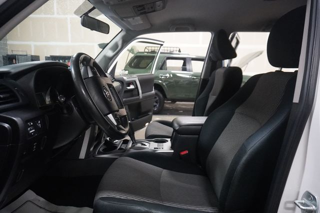 2016 Toyota 4Runner 4WD 4dr V6 SR5 Premium - 22937217 - 4