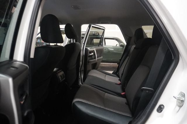 2016 Toyota 4Runner 4WD 4dr V6 SR5 Premium - 22937217 - 7