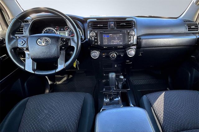 2016 Toyota 4Runner 4WD 4dr V6 Trail - 22940367 - 18