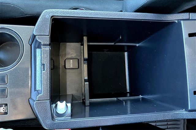 2016 Toyota 4Runner 4WD 4dr V6 Trail - 22940367 - 28