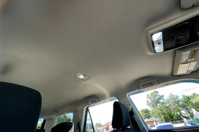 2016 Toyota 4Runner 4WD 4dr V6 Trail - 22940367 - 32