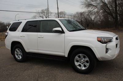 Toyota 4Runner's photo