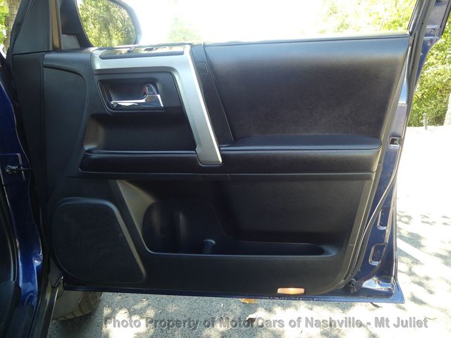2016 Toyota 4Runner SR5/SR5 PREMIUM - 22901583 - 16