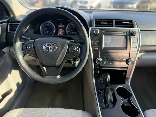 2016 Toyota Camry 4dr Sedan I4 Automatic LE - 22938073 - 13