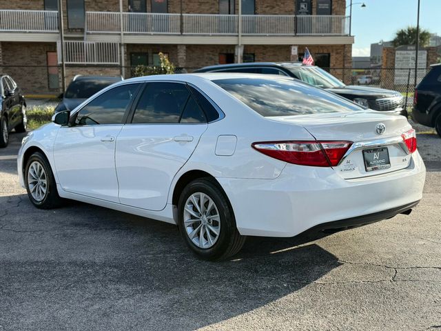 2016 Toyota Camry 4dr Sedan I4 Automatic LE - 22938073 - 2