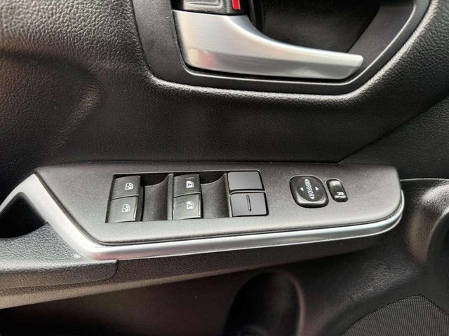 2016 Toyota Camry Hybrid 4dr Sedan SE - 22931356 - 27